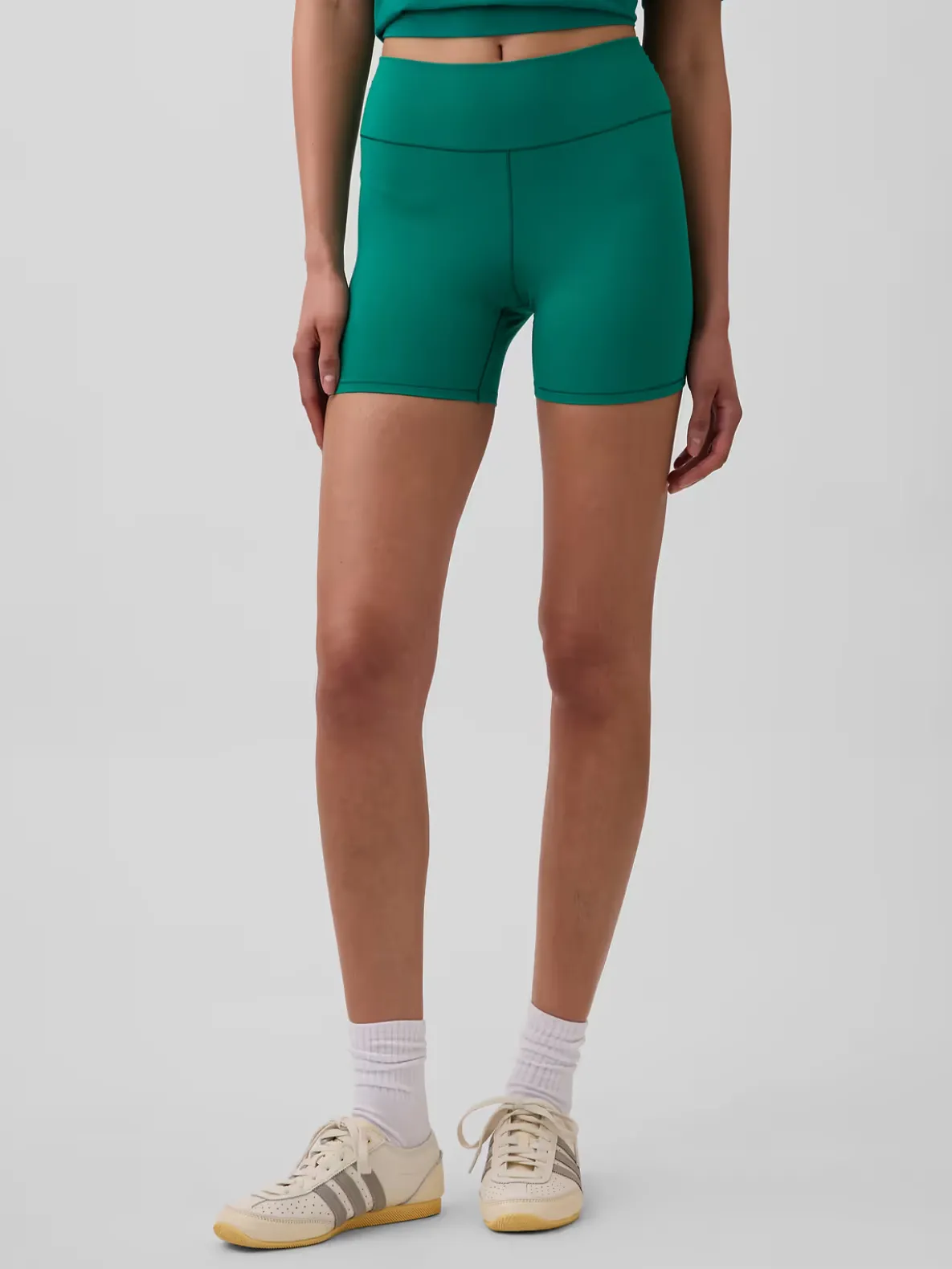 4" GapFit Smooth Bike Shorts