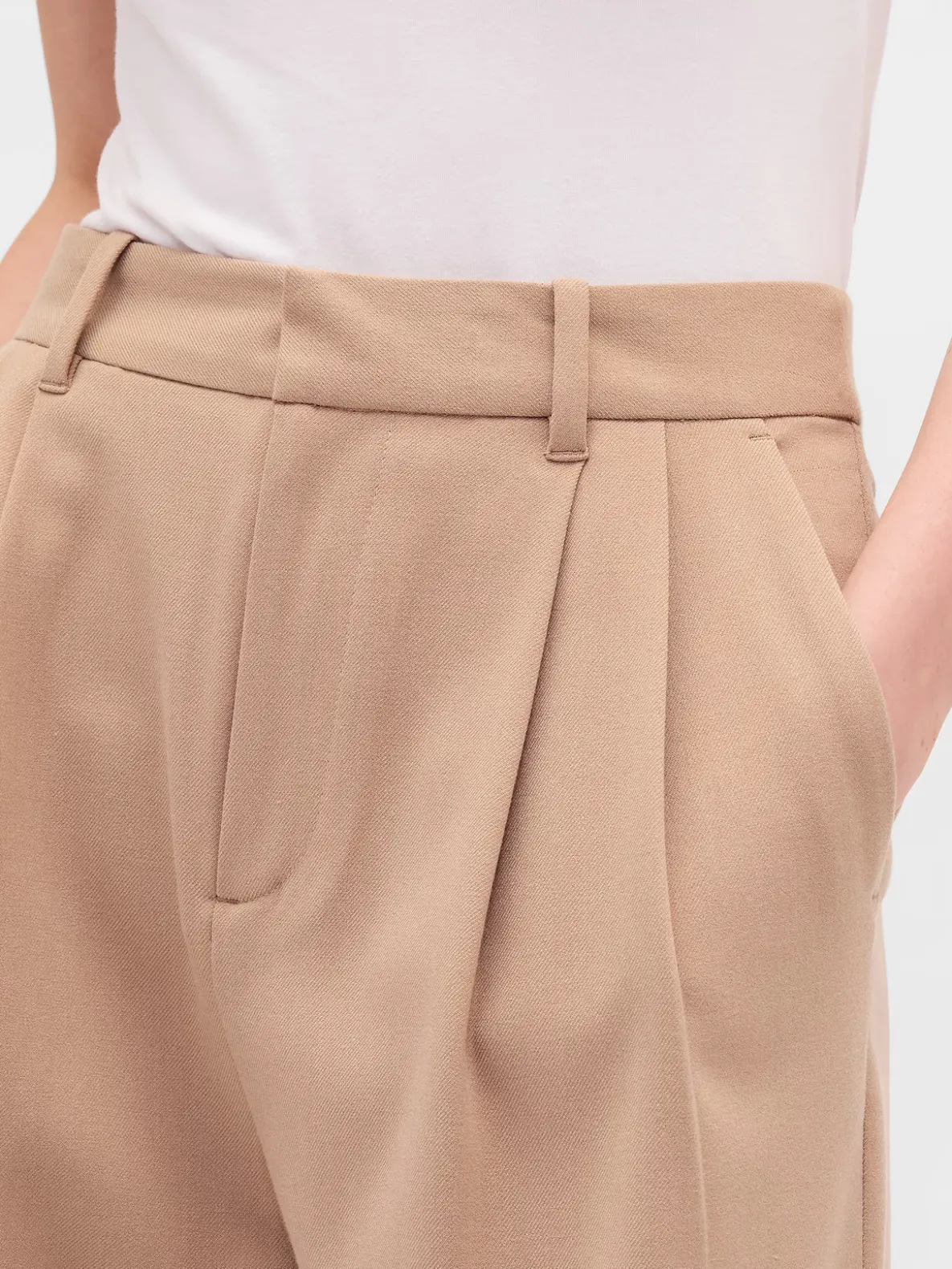 365 High Rise Brushed Twill Pleated Trousers