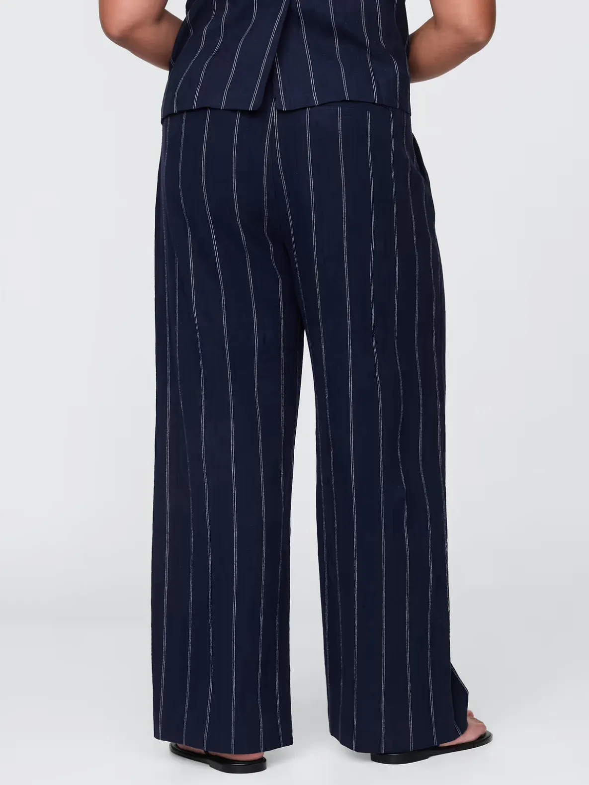 365 High Rise Linen-Blend Trousers