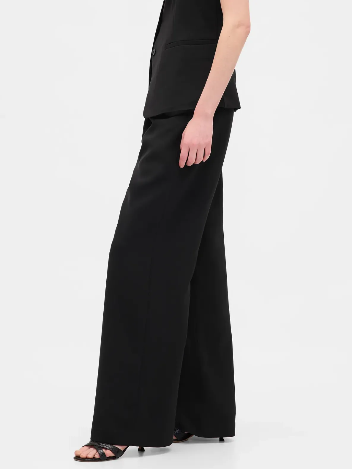 365 High Rise Pleated Trousers