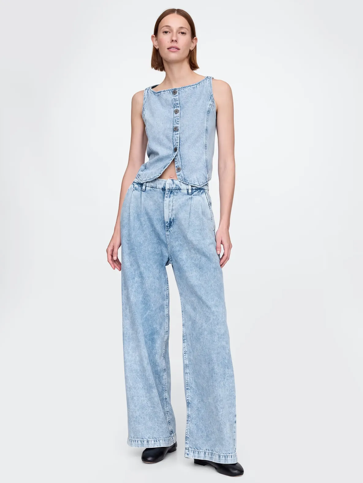 365 High Rise UltraSoft Pleated Denim Trousers