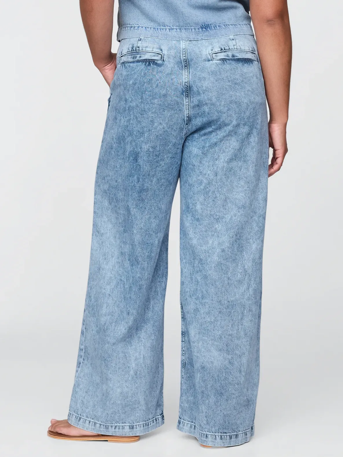 365 High Rise UltraSoft Pleated Denim Trousers