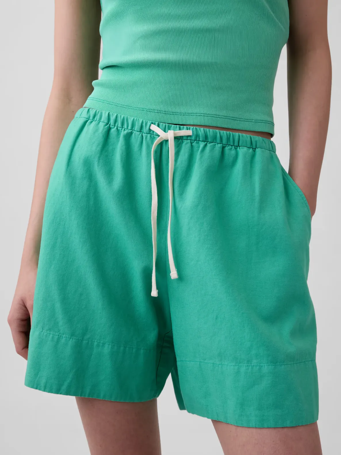 6" Linen-Blend Easy Shorts