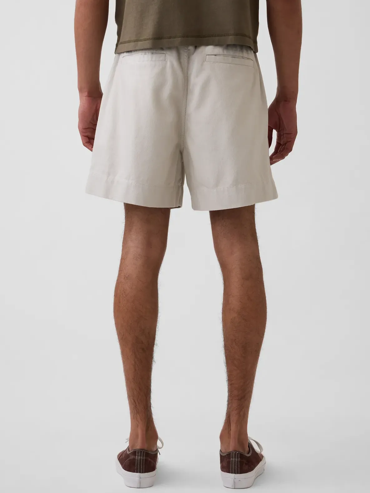 5.5" Linen-Blend Relaxed Shorts
