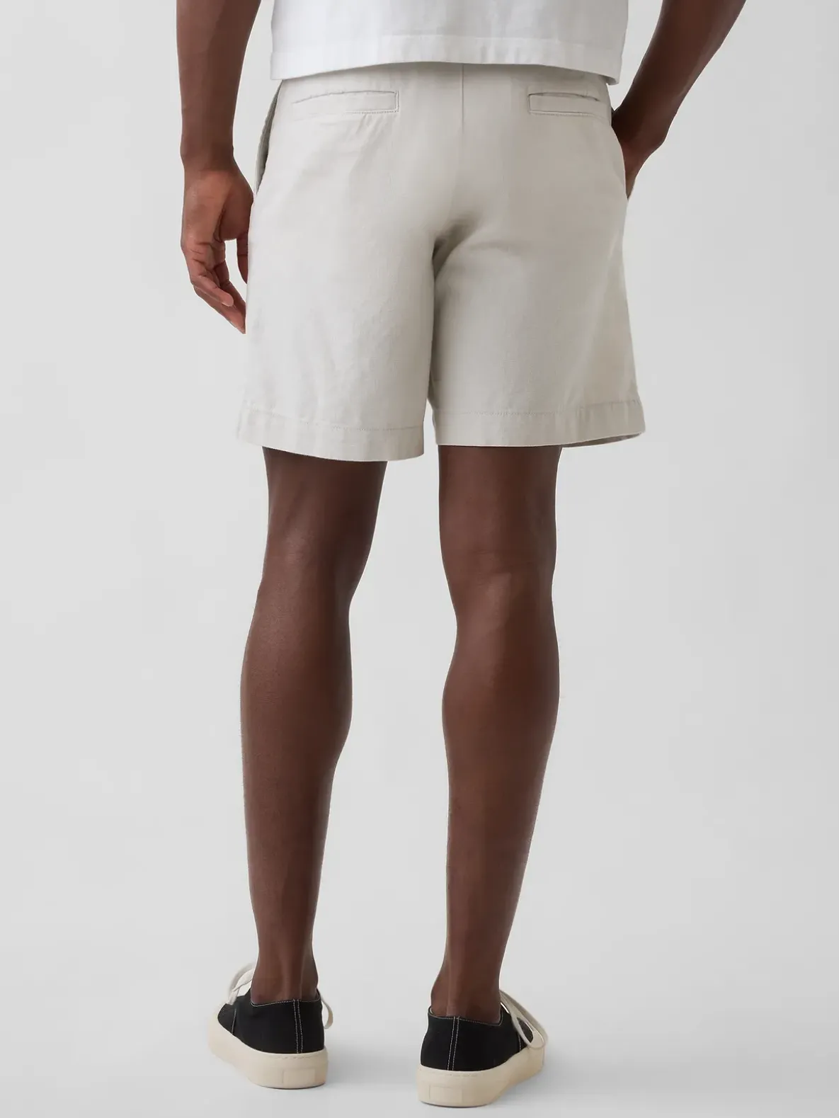 7.5" Linen-Cotton Shorts