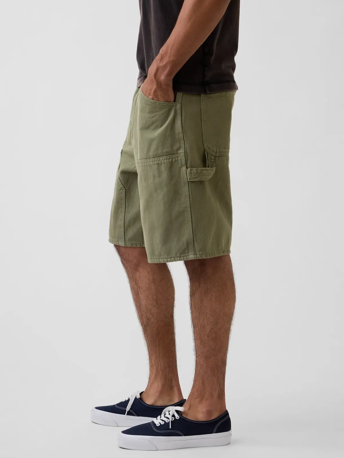 9" Loose Denim Carpenter Shorts