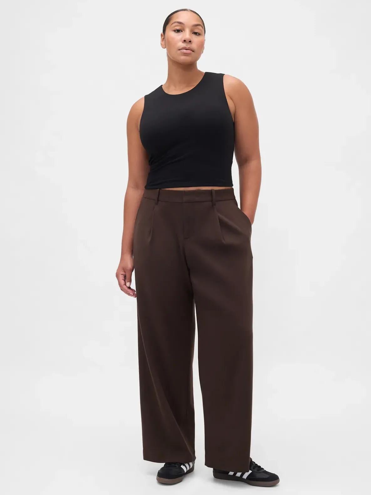365 Low Rise Brushed Twill Pleated Trousers
