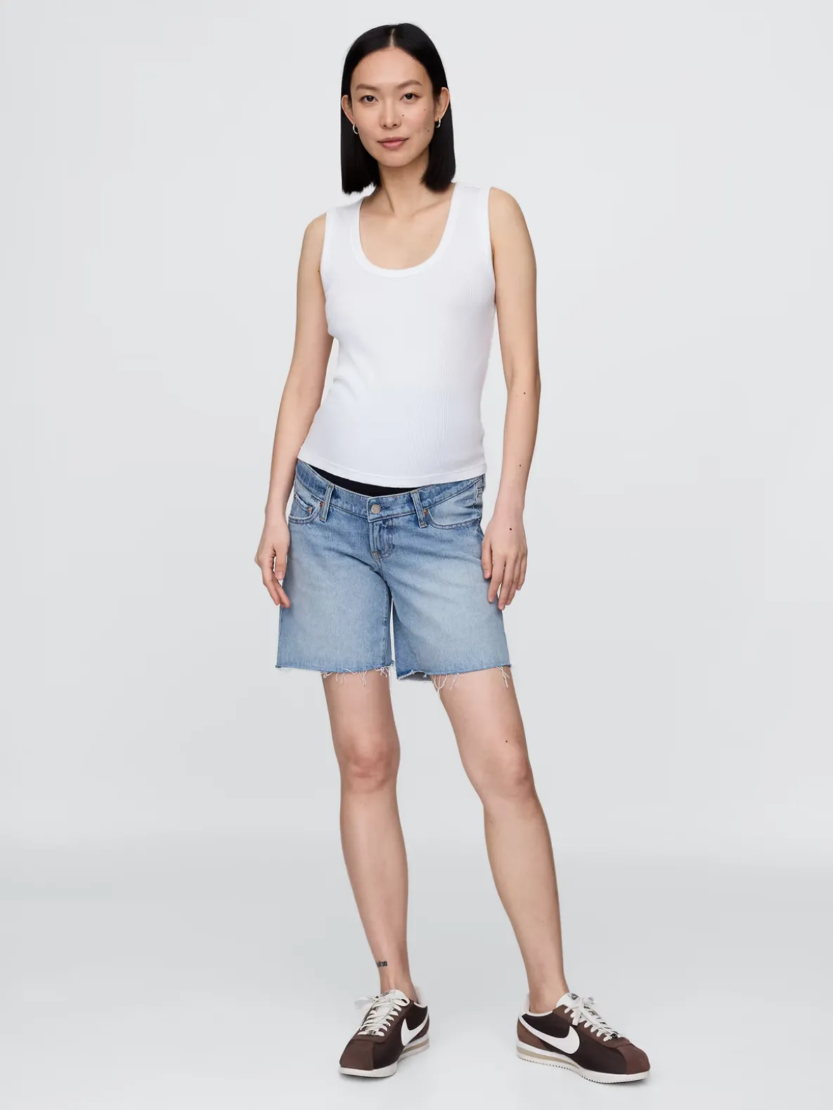 7" Maternity Full Panel Denim Bermuda Shorts