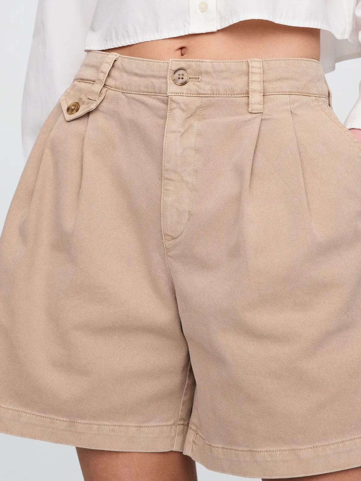 6" Mid Rise Twill Pleated Trouser Shorts
