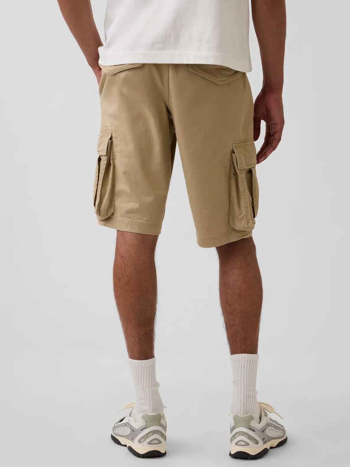 11" Relaxed Cargo Shorts