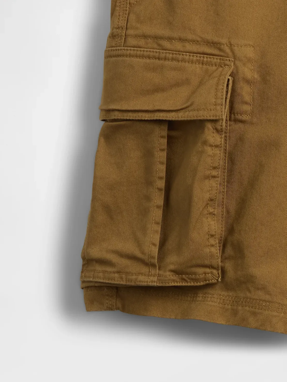 11" Relaxed Cargo Shorts