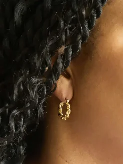 Admiral Row Gold Oval Twist Hoop Earrings