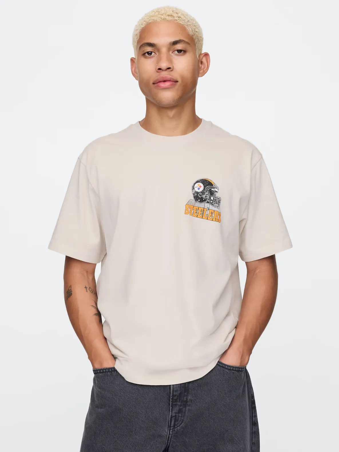 Adult NFL Pittsburgh Steelers Graphic T-Shirt
