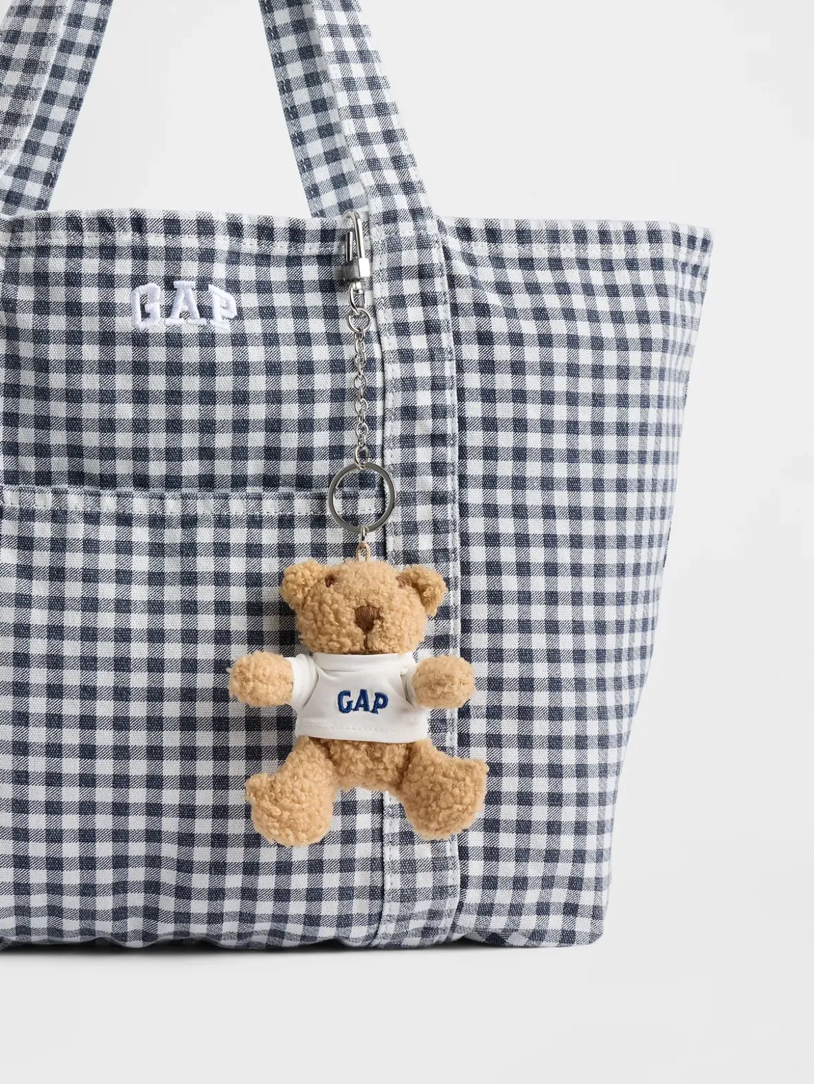 Brannan Bear T-Shirt Bag Charm