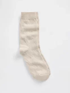 Cable-Knit Crew Socks