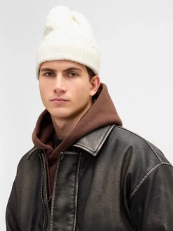 CashSoft Cable-Knit Beanie
