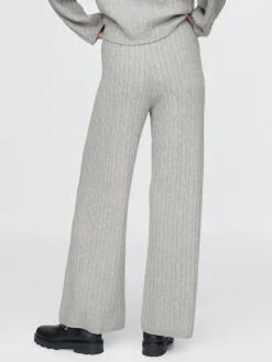 CashSoft Cable-Knit Sweater Pants