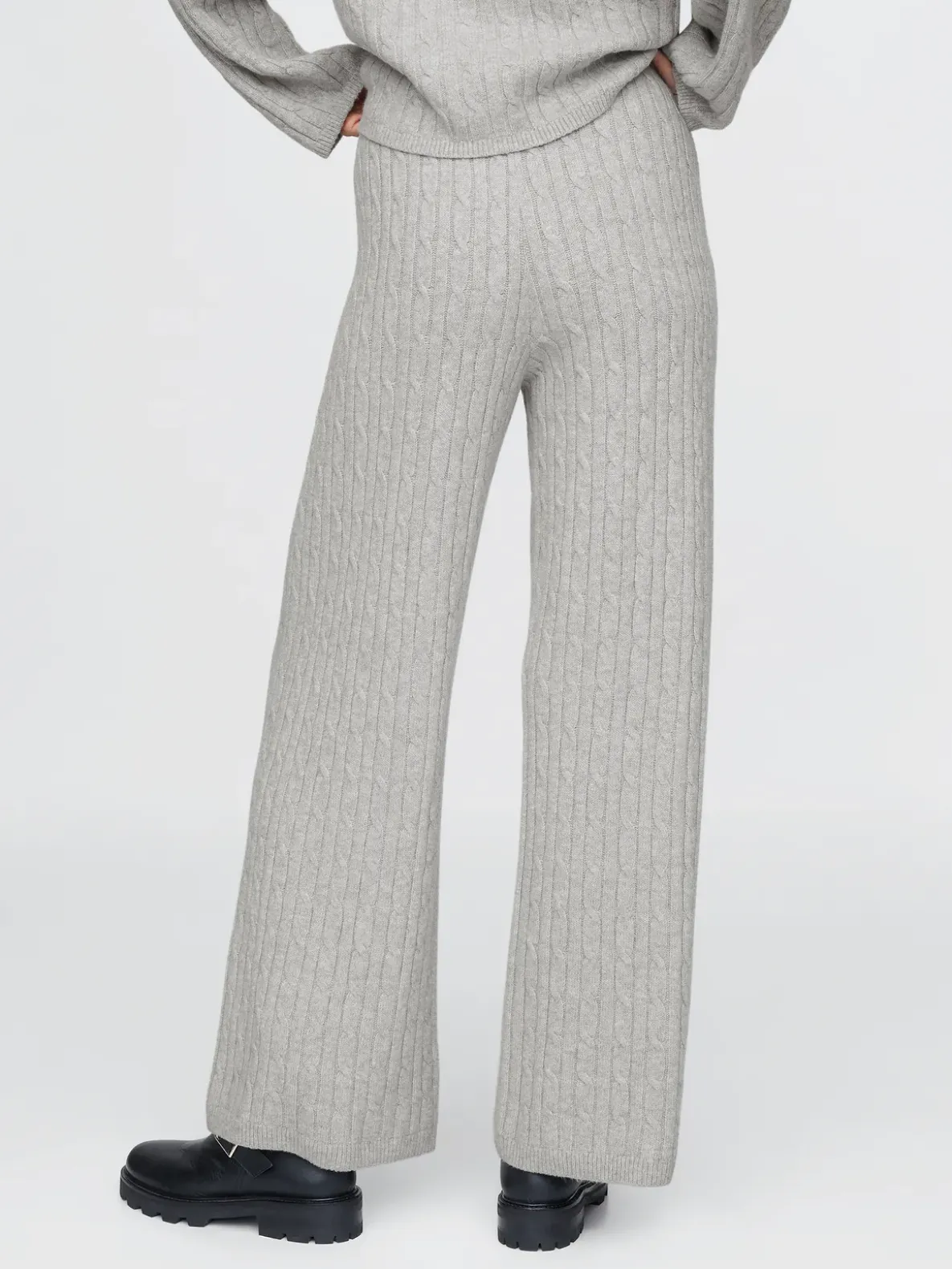 CashSoft Cable-Knit Sweater Pants