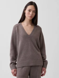 CashSoft Oversized V-Neck Sweater