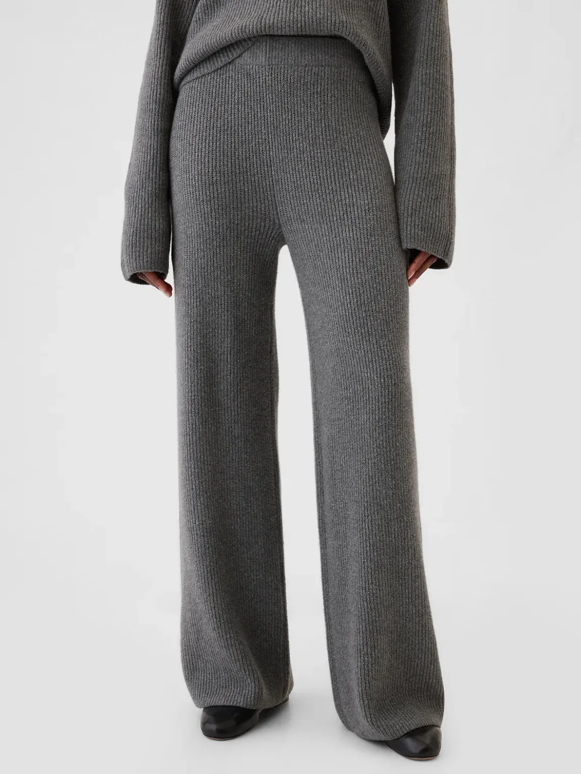CashSoft Shaker-Stitch Sweater Pants