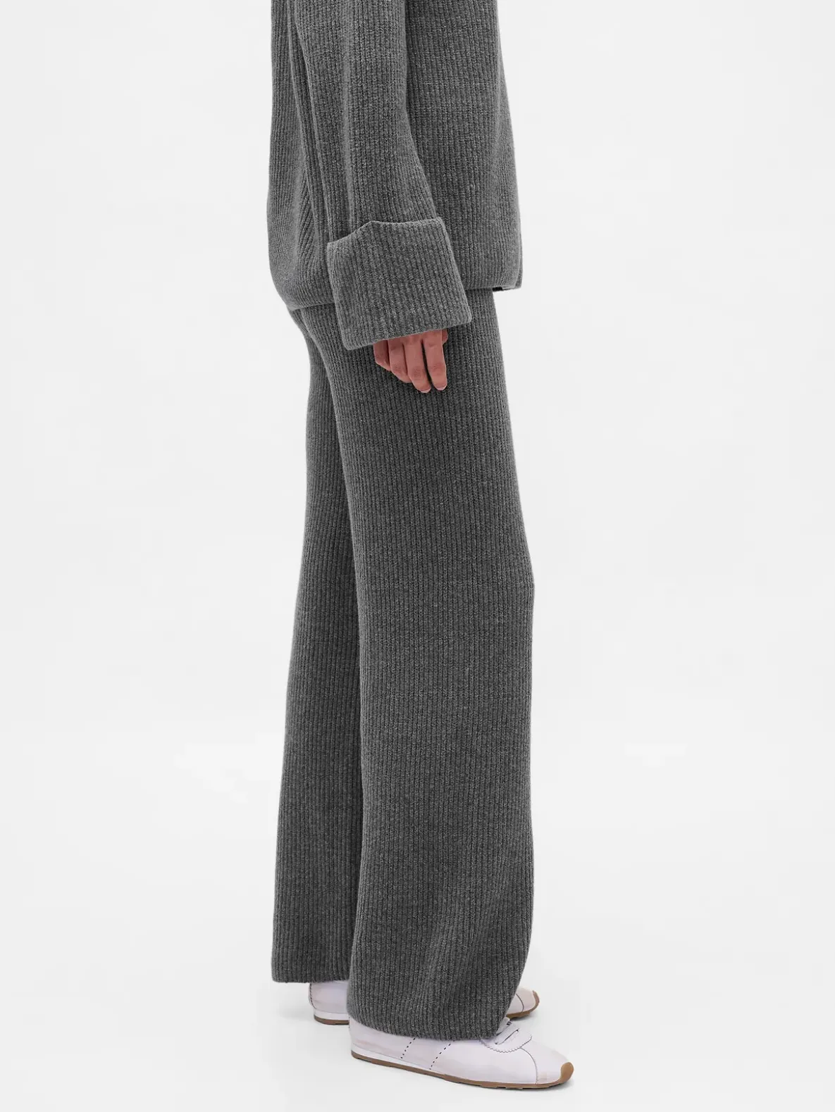 CashSoft Shaker-Stitch Sweater Pants