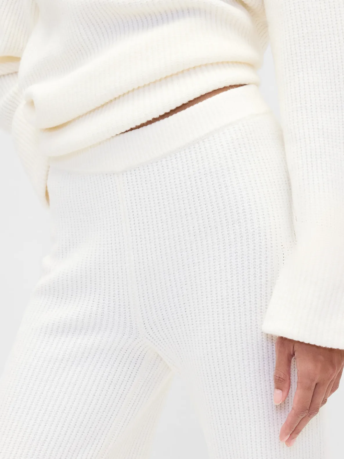 CashSoft Shaker-Stitch Sweater Pants