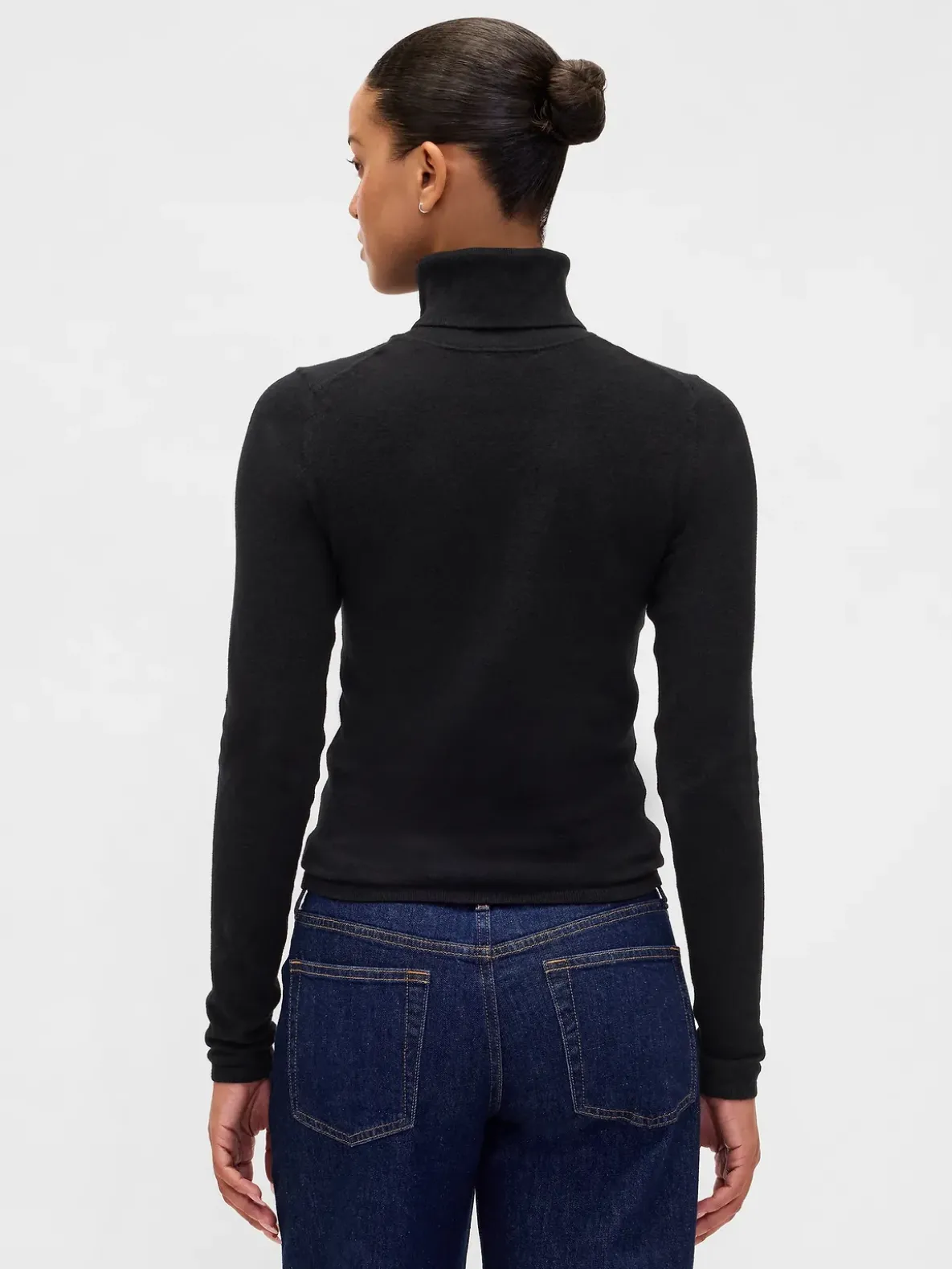 CashSoft Stretch Turtleneck Sweater