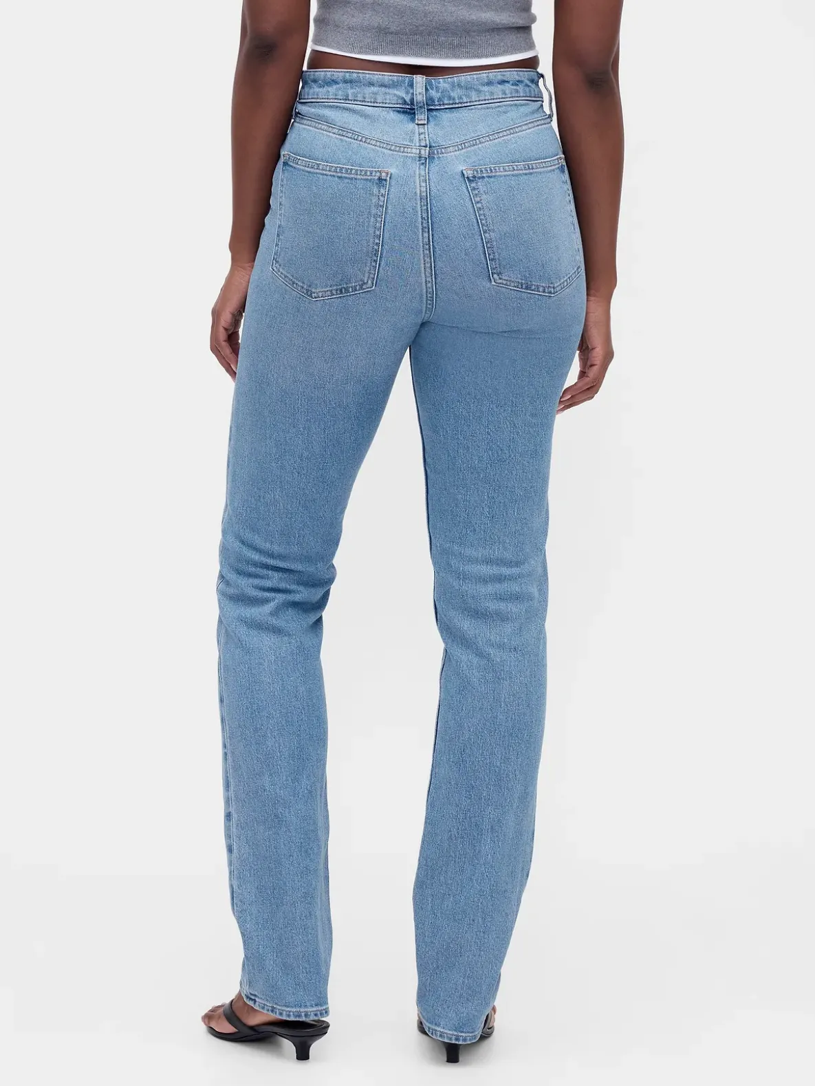 Curvy High Rise '90s Slim Straight Jeans