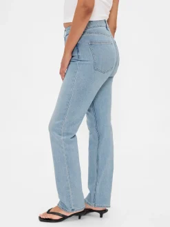 Curvy High Rise '90s Slim Straight Jeans