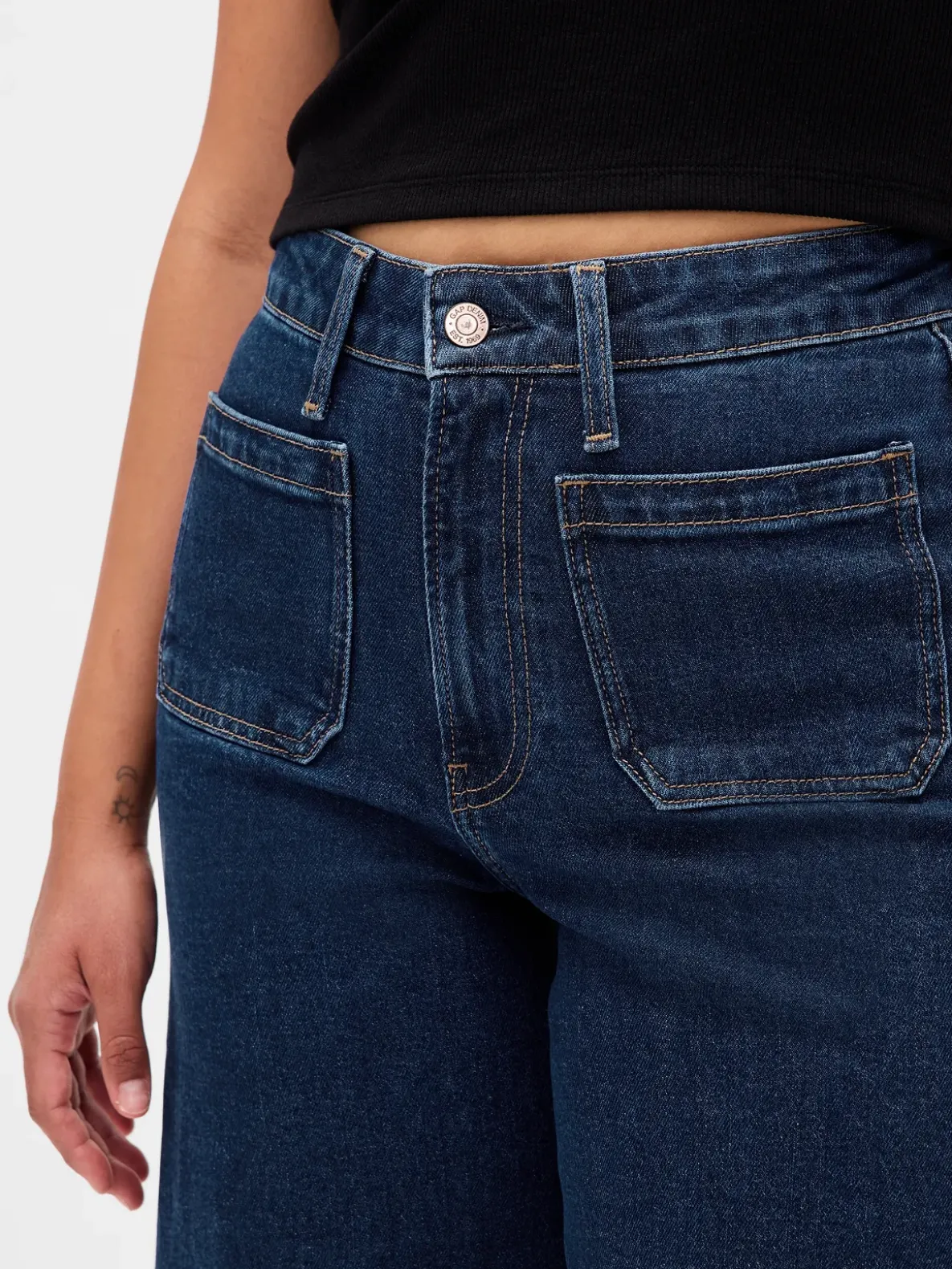Curvy High Rise Stride Wide-Leg Ankle Jeans