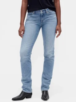 Curvy Low Rise '90s Slim Straight Jeans