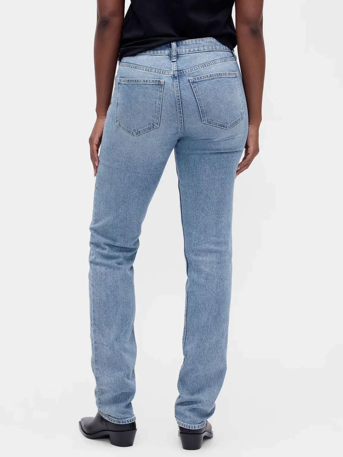 Curvy Low Rise '90s Slim Straight Jeans