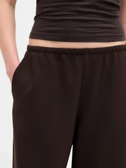 Easy Wide-Leg Pants