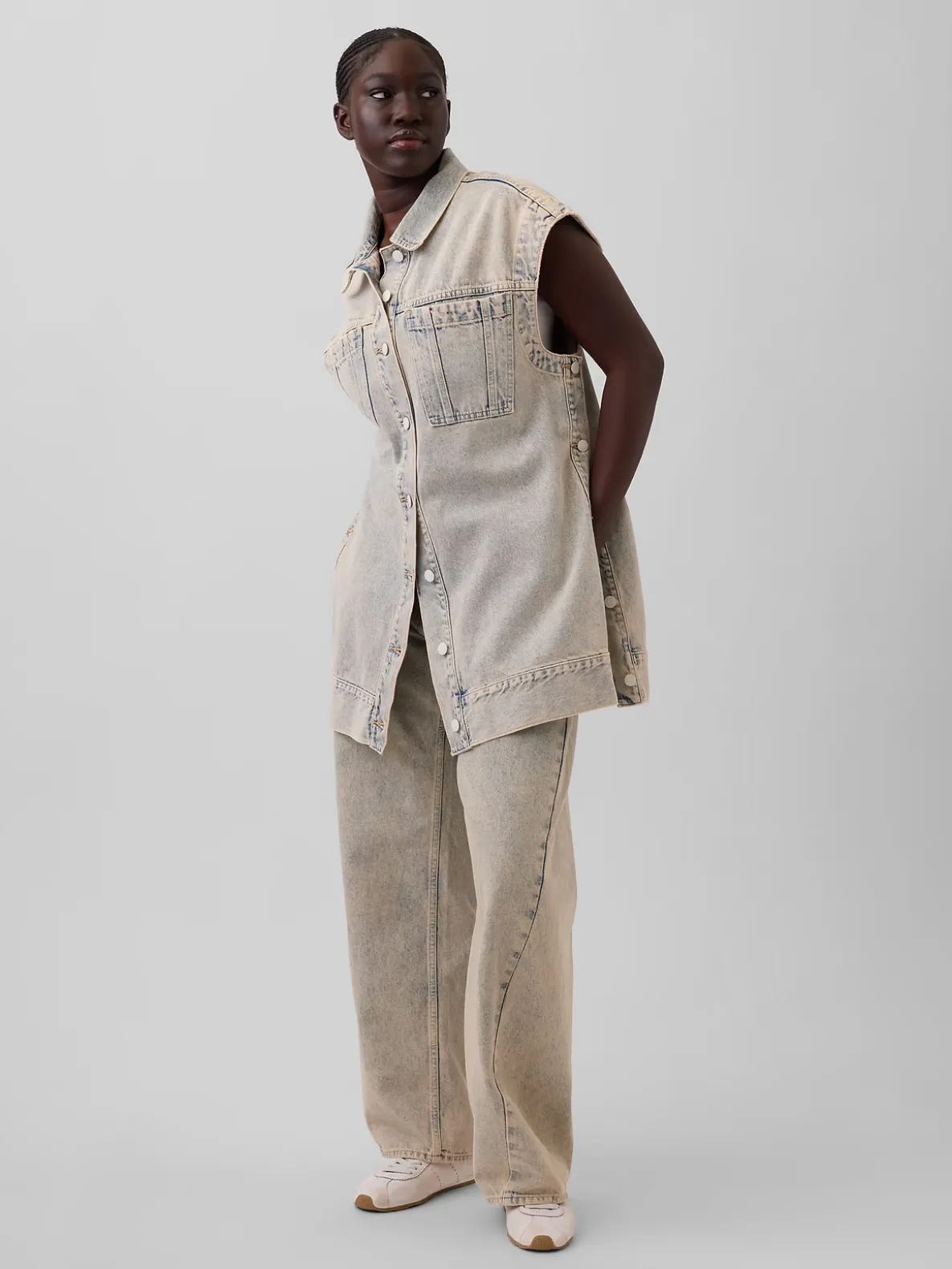 Gap × HFR Low Rise Baggy Barrel Jeans by Nicole Benefield Portfolio