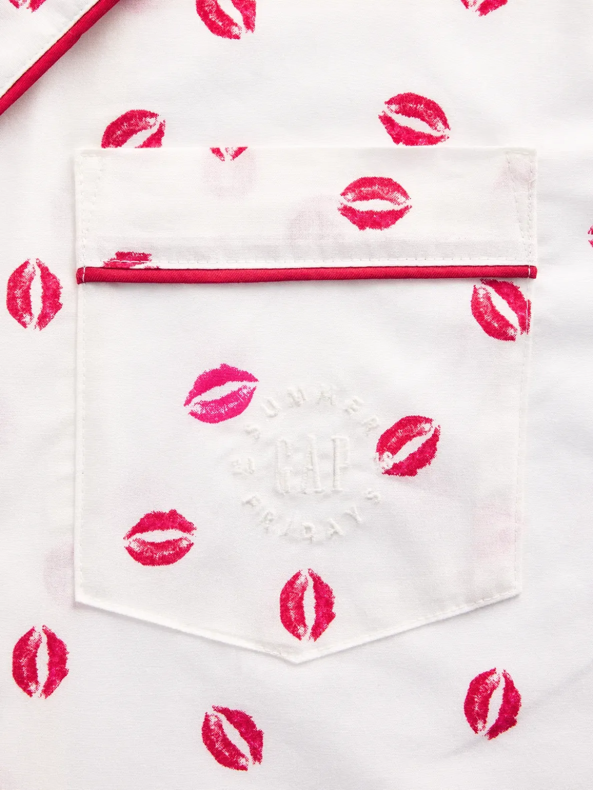 Gap × Summer Fridays Relaxed Poplin Kiss PJ Shirt