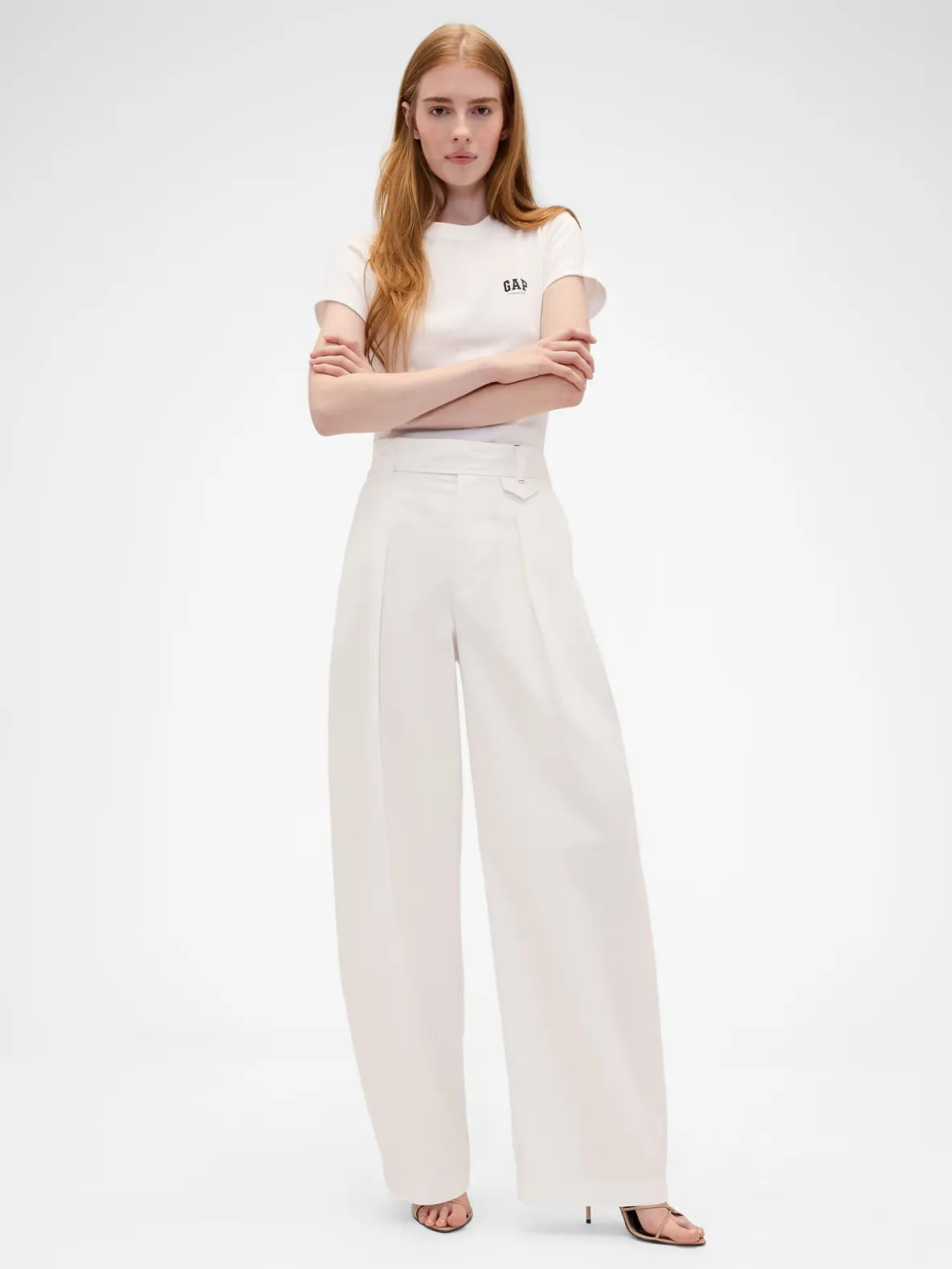 Gap × Victoria Beckham High Rise Pleated Arc Trouser