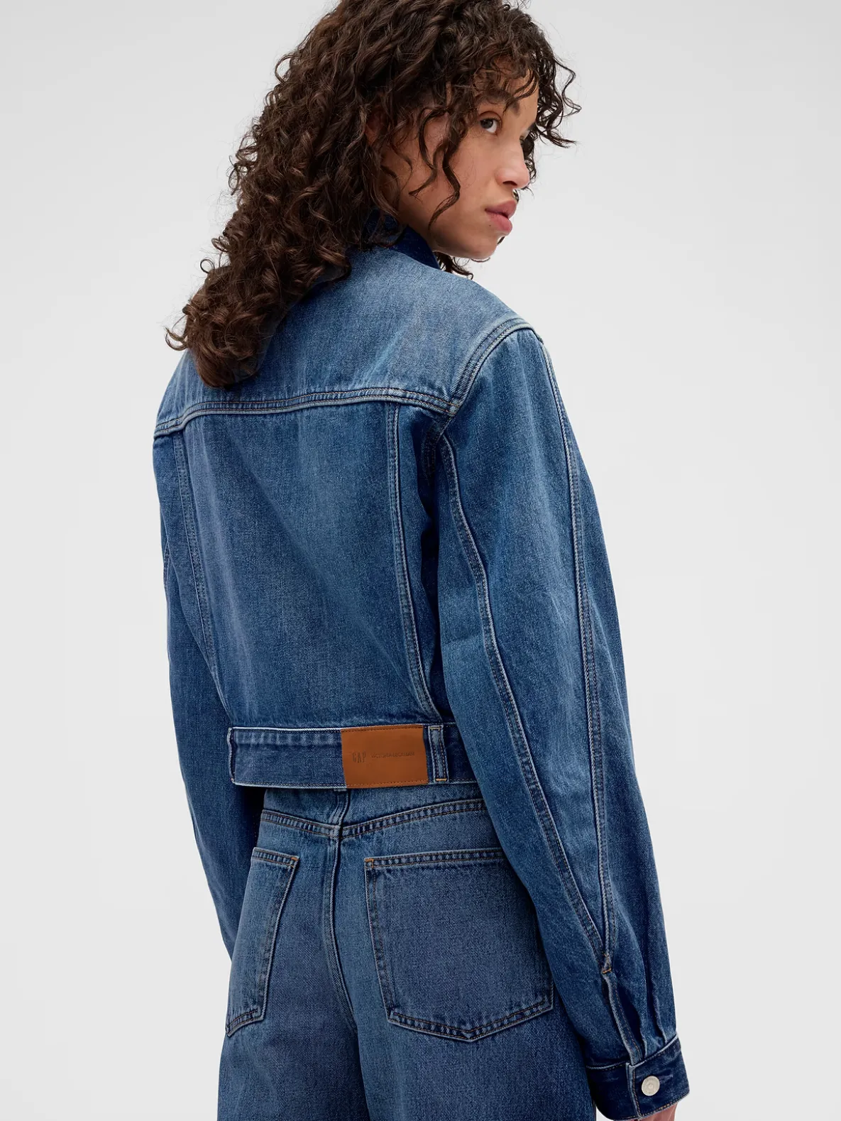 Gap × Victoria Beckham Relaxed Crop Denim Jacket