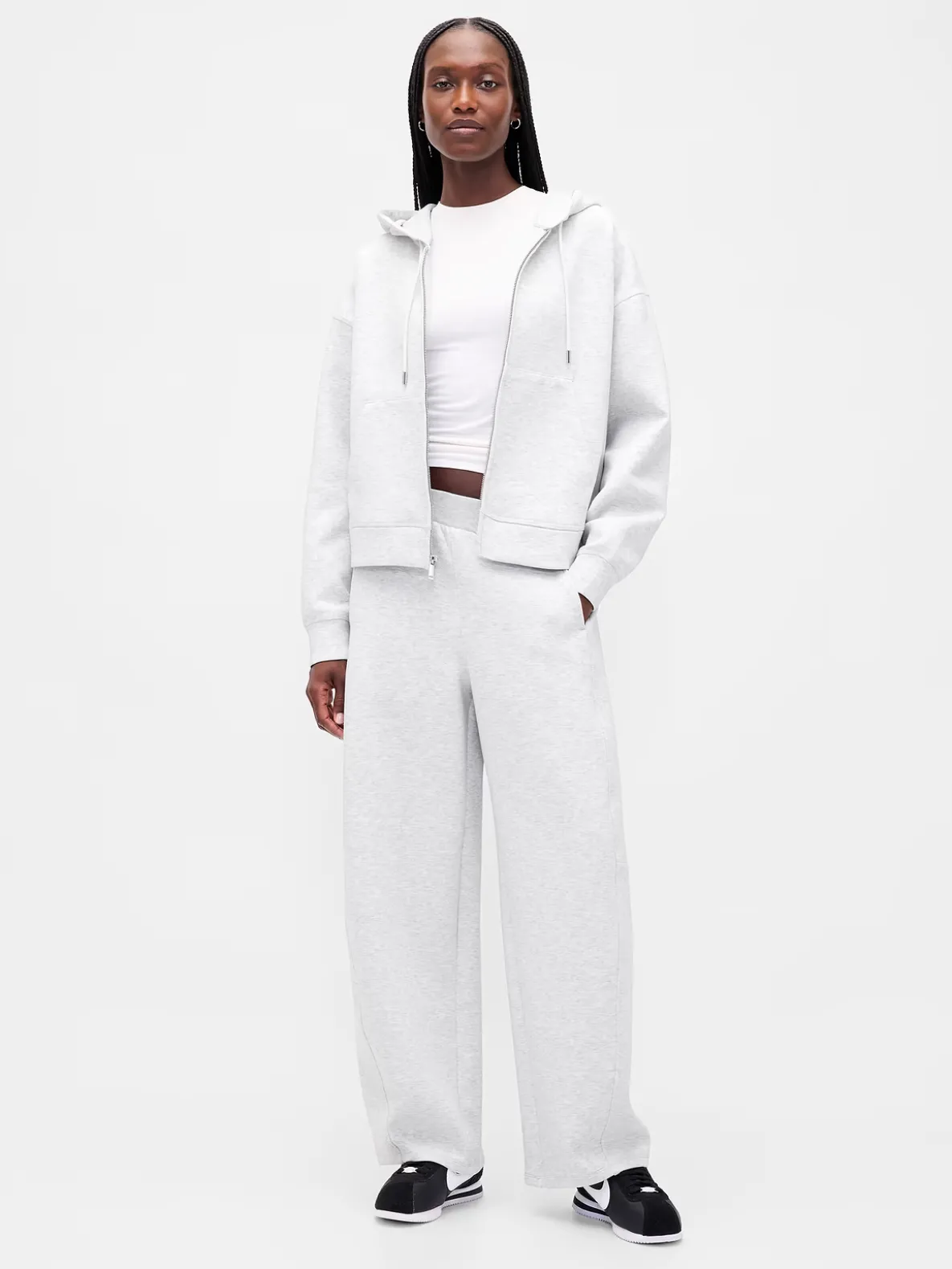 GapFit Barrel Sweatpants