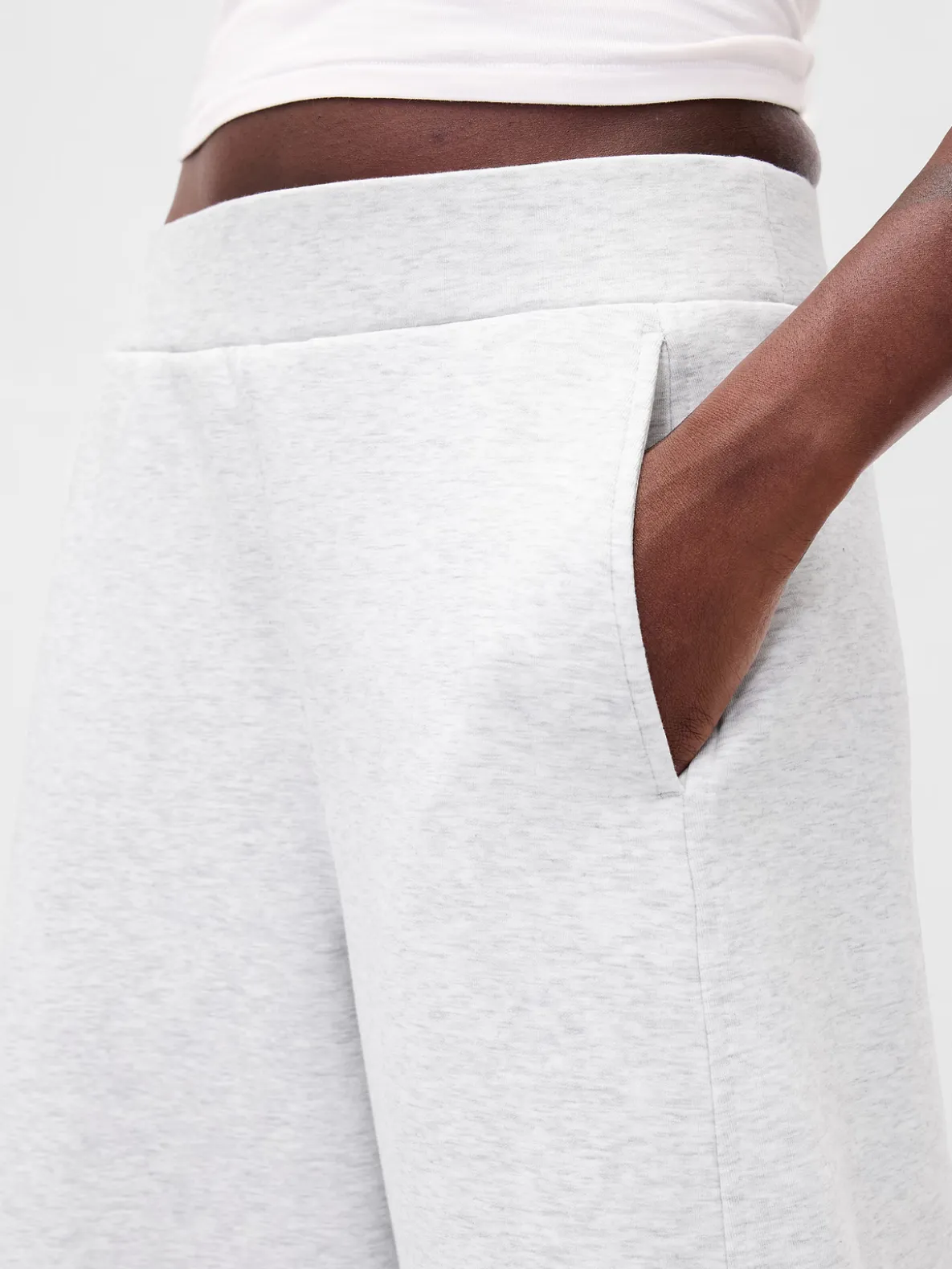 GapFit Barrel Sweatpants