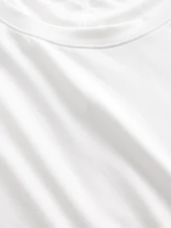 GapFit Breathe T-Shirt