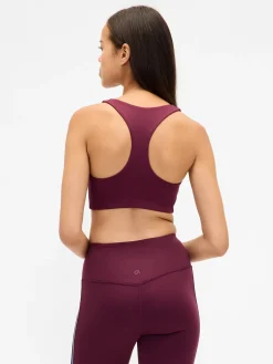 GapFit Power Medium Impact Sports Bra