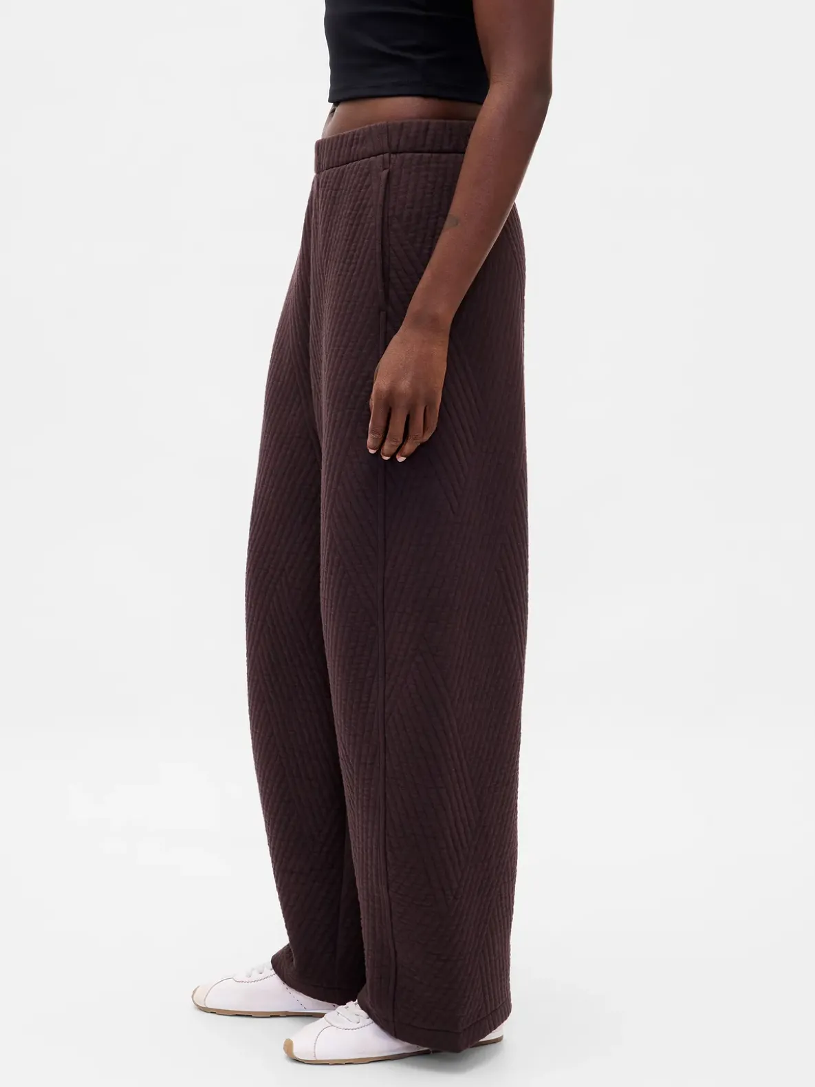 GapFit Quilted Jacquard Barrel Pants