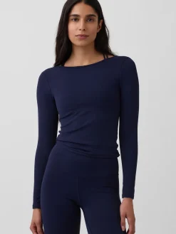 GapFit Smooth Boatneck T-Shirt