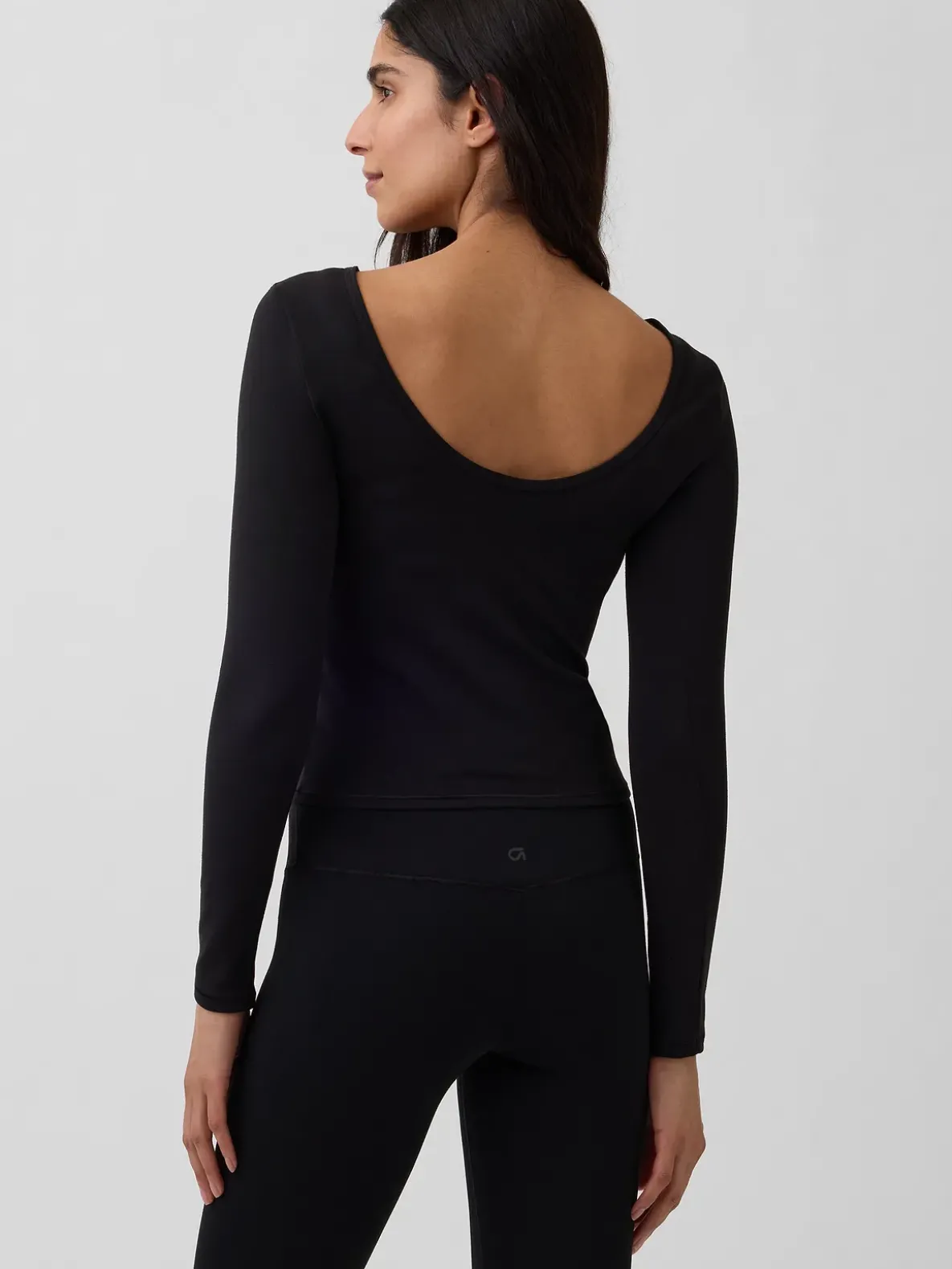 GapFit Smooth Boatneck T-Shirt