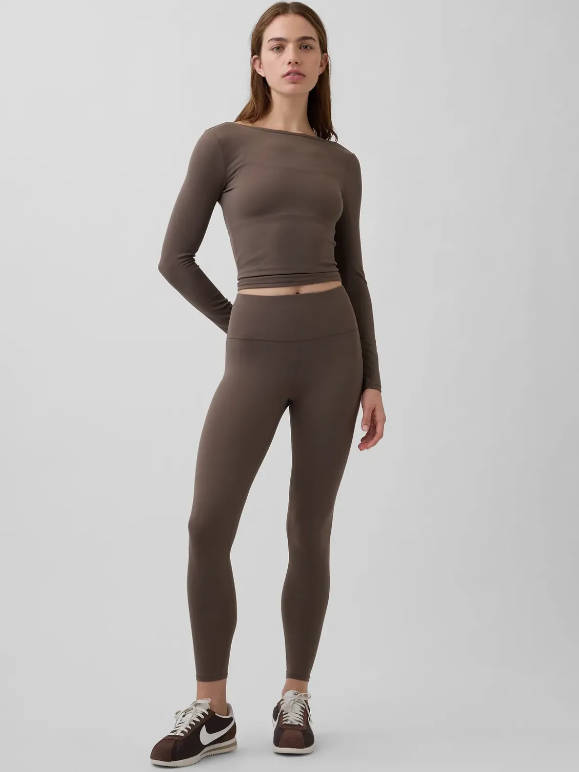 GapFit Smooth Boatneck T-Shirt