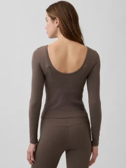 GapFit Smooth Boatneck T-Shirt
