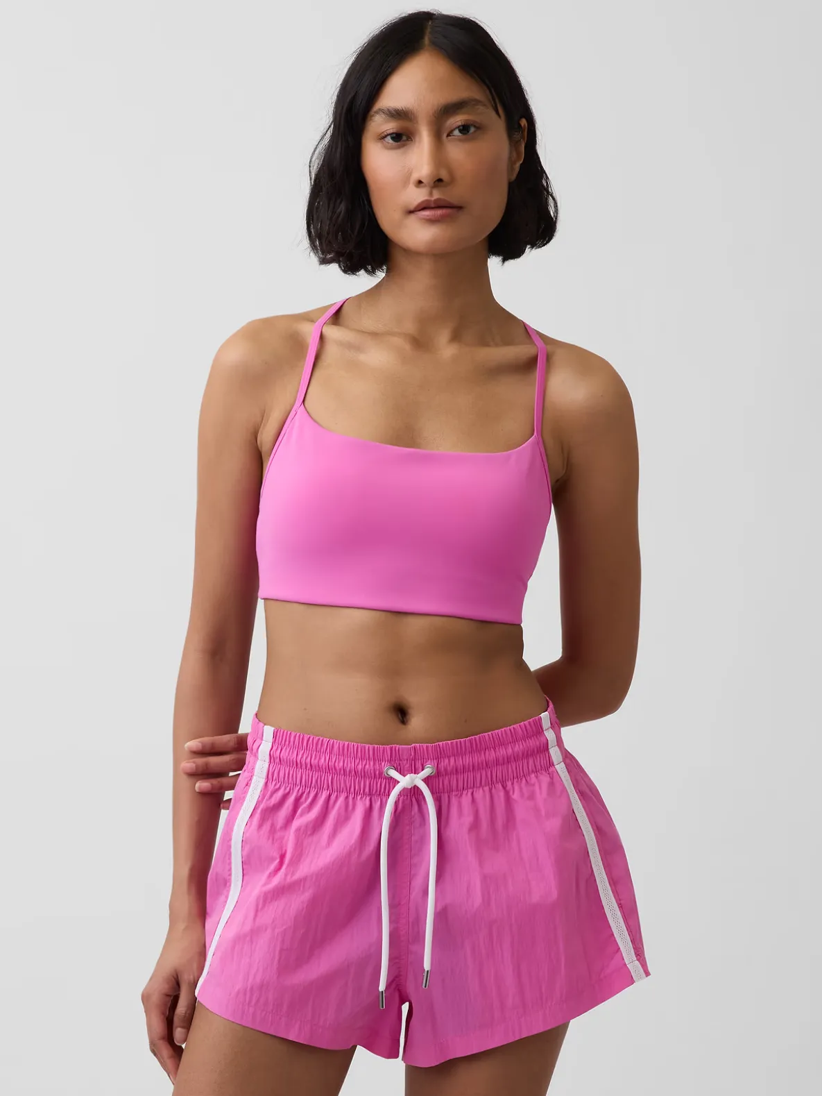 GapFit Smooth Racerback Sports Bra