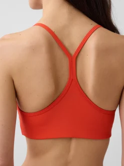GapFit Smooth Racerback Sports Bra