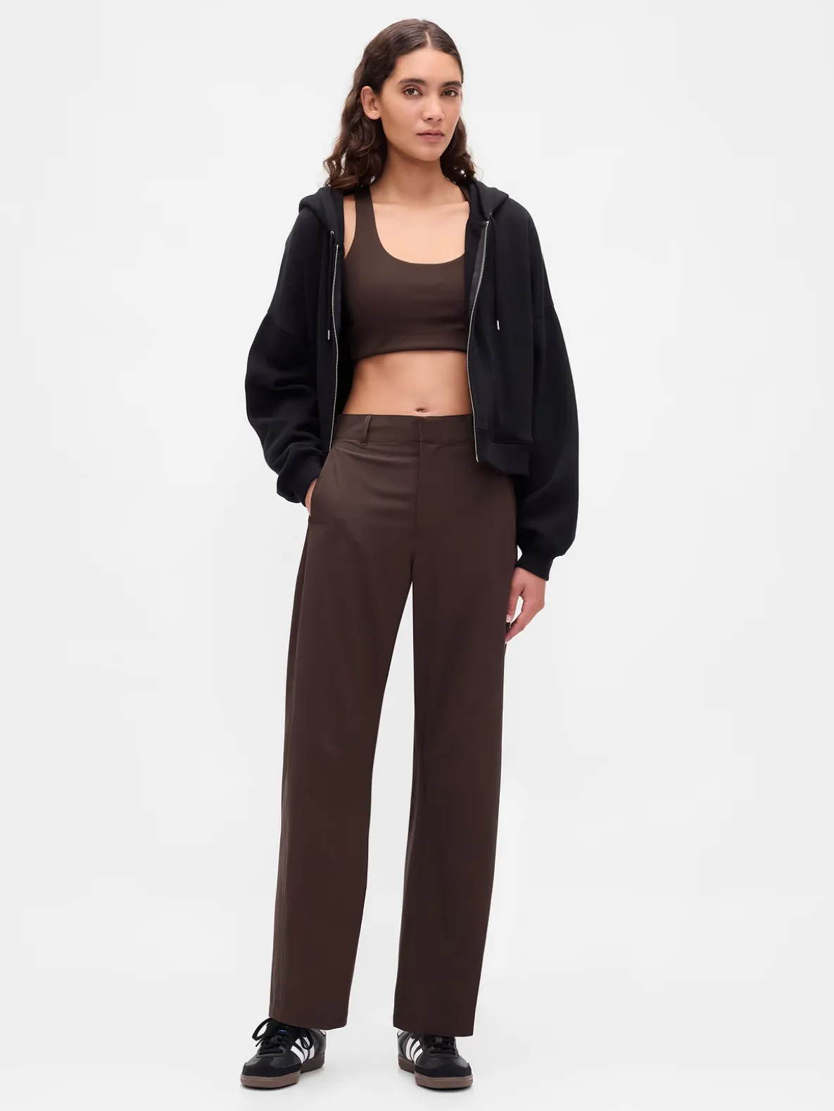 GapFit Tech High Rise Barrel Trousers