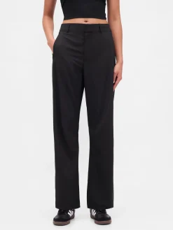GapFit Tech High Rise Barrel Trousers